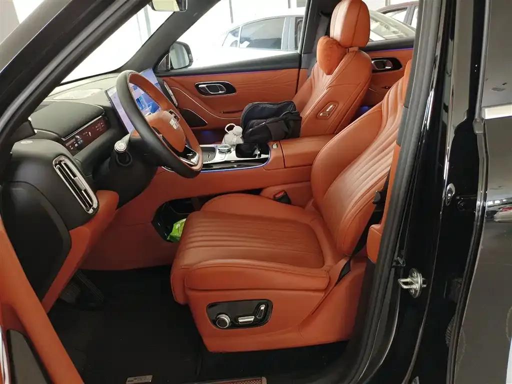Galaxy M9 2025 210km/h AWD Navigator Edition — миниатюра 15