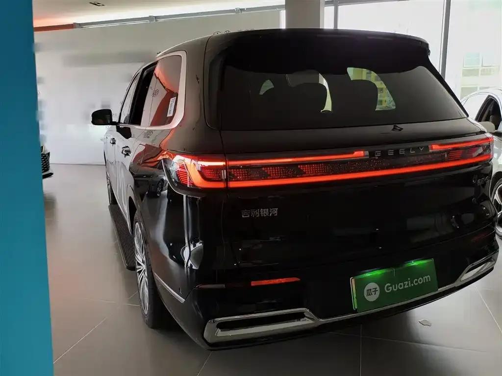 Galaxy M9 2025 210km/h AWD Navigator Edition — миниатюра 5
