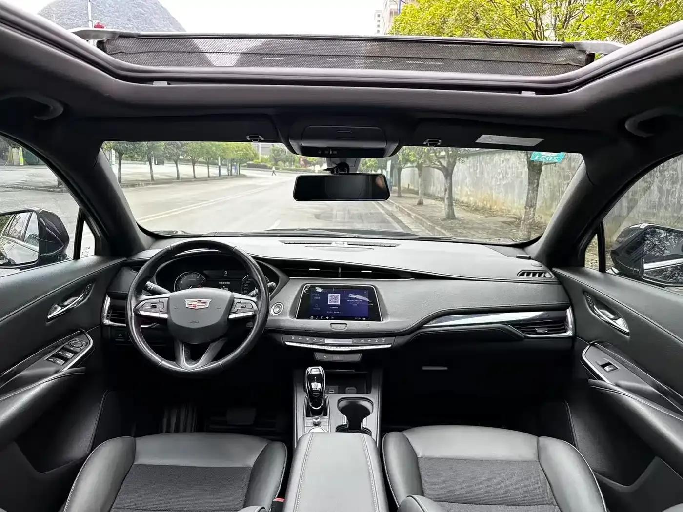 2020 Cadillac XT4 28T Two-Wheel Drive Technical Edition — миниатюра 5