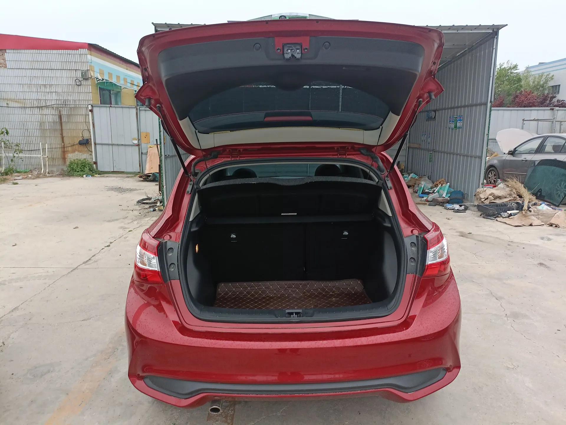 Nissan Tiida 2024 1.6L CVT Smart Drive Edition — миниатюра 22