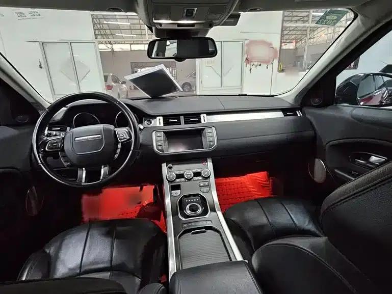 Range Rover Evoque 2017 2.0T SE Smart Edition — миниатюра 13