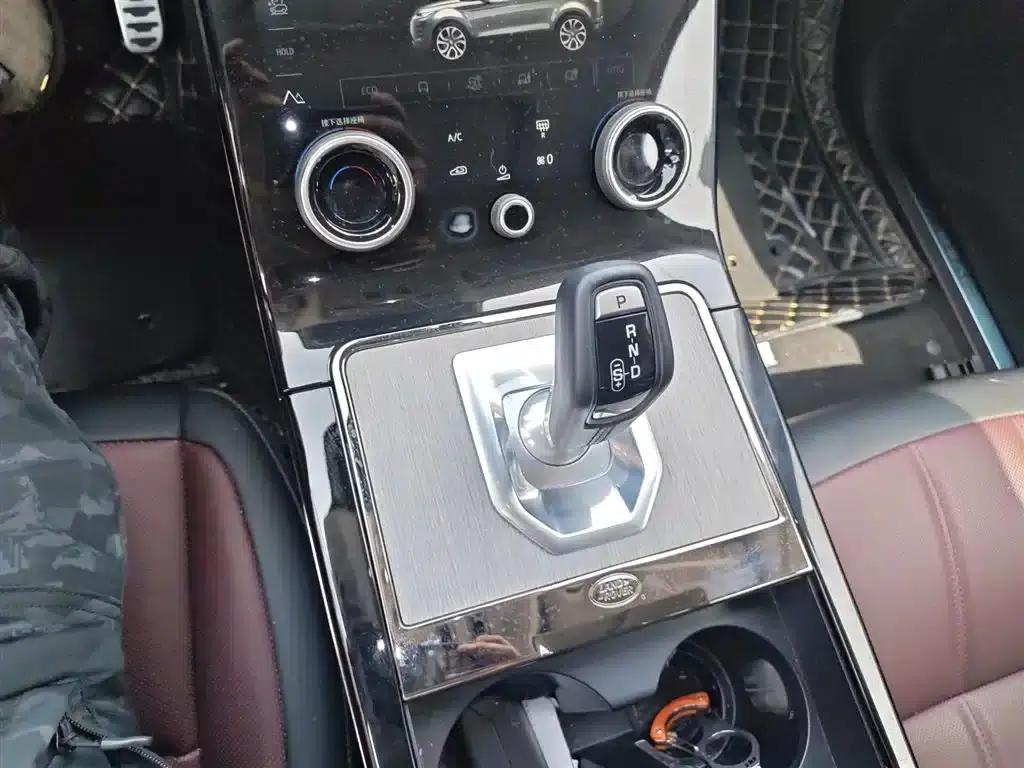 Range Rover Evoque 2022 Model, Evoque L 249PS R-Dynamic Luxury Edition — миниатюра 10