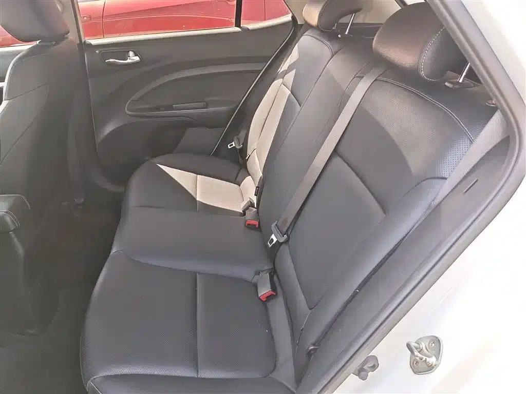 Kia K5 2021 1.4L Automatic Fun Edition — миниатюра 13
