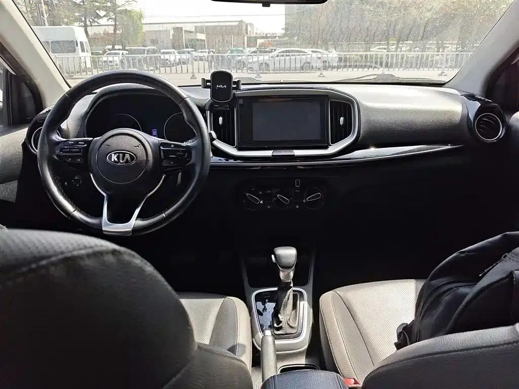 Kia K5 2021 1.4L Automatic Fun Edition — миниатюра 6