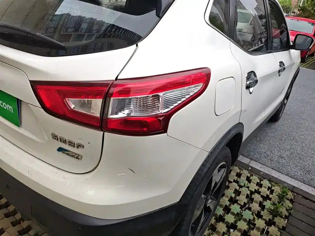 Nissan Qashqai 2017 2.0L CVT Smart Edition (National V Emission Standard) — миниатюра 8