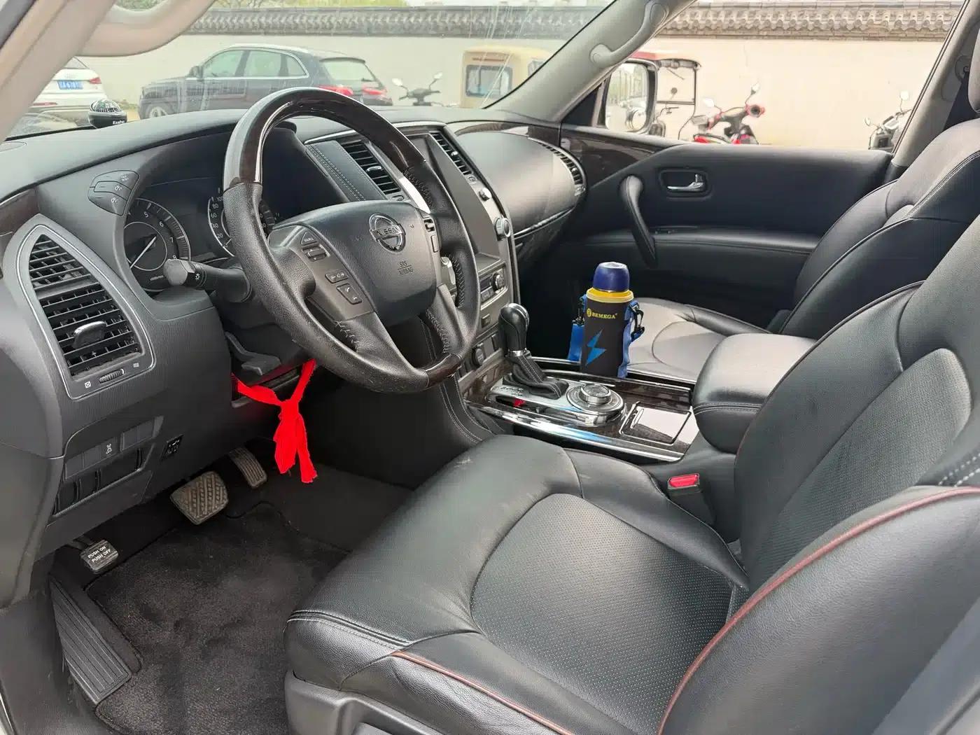 Nissan Patrol 2018 4.0L Flagship Edition — миниатюра 7