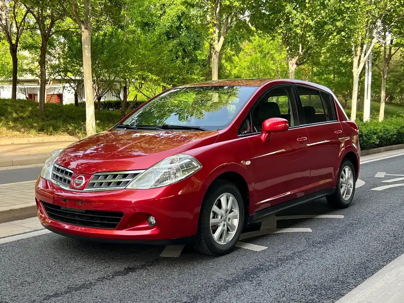 2008 Tiida 1.6L Automatic Intelligent — миниатюра 3