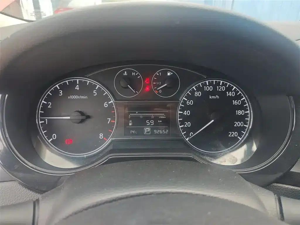 2014 Tiida 1.6L CVT Smart — миниатюра 12