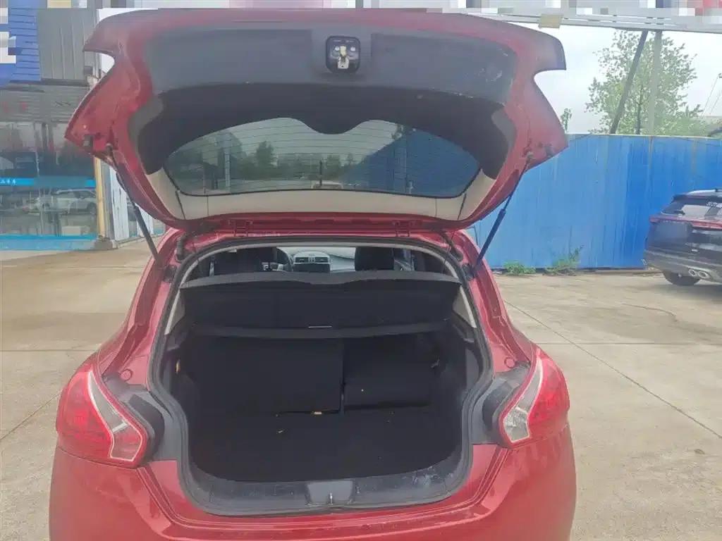 2014 Tiida 1.6L CVT Smart — миниатюра 19