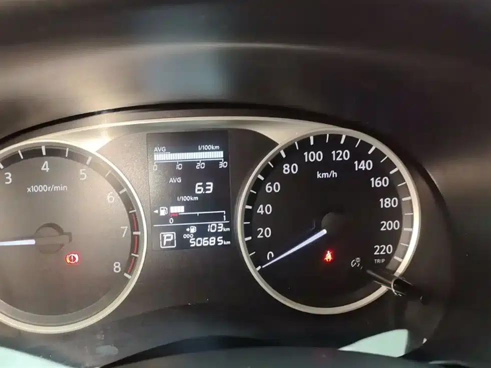 Nissan Kicks 2021 1.5L XL CVT Cool Edition — миниатюра 5