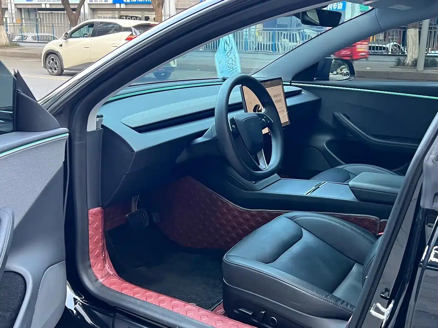 Model 3 2023 Rear-Wheel Drive — миниатюра 5