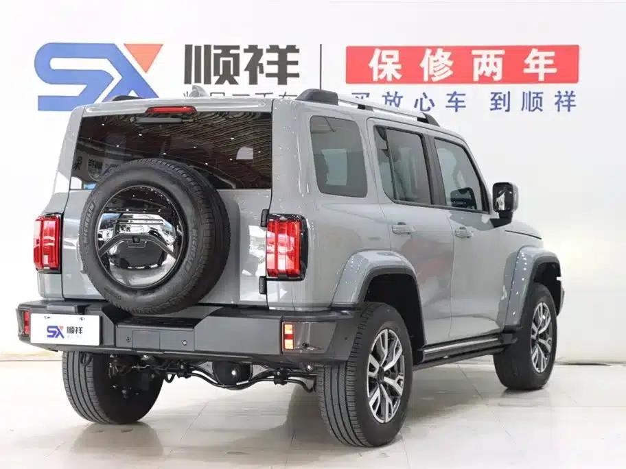 The 2021 Tank 300 City Edition 2.0T is very stylish. — миниатюра 4