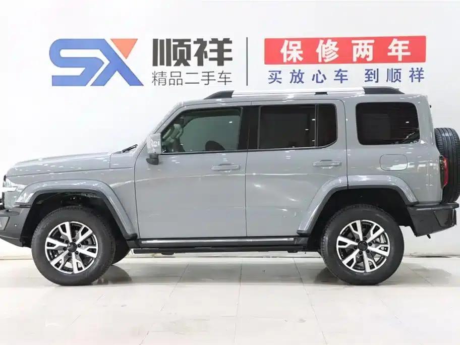 The 2021 Tank 300 City Edition 2.0T is very stylish. — миниатюра 6