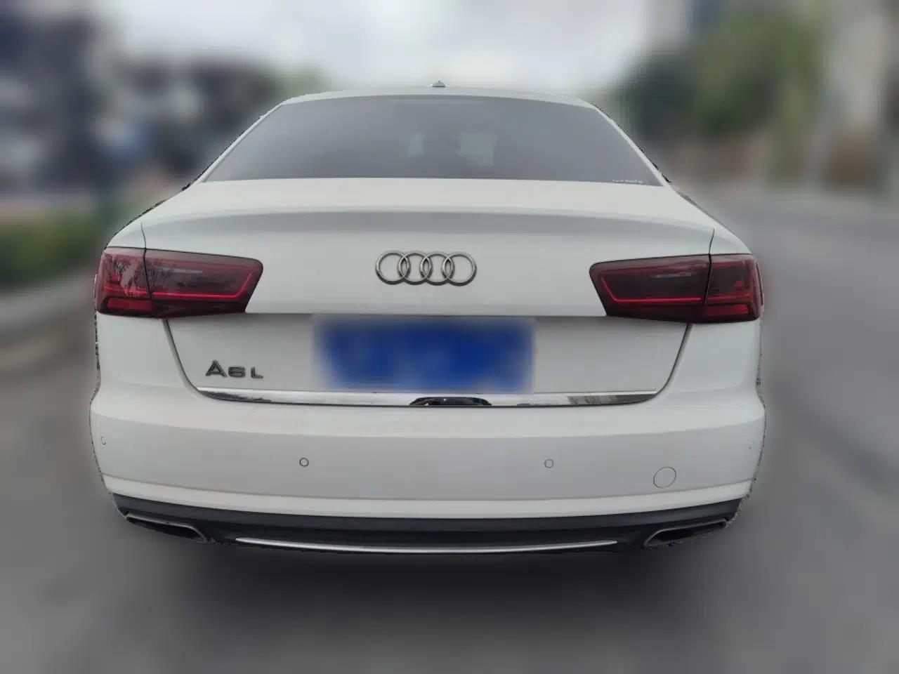 Audi A6L 2018 30th Anniversary Edition TFSI Trendy Model — миниатюра 5
