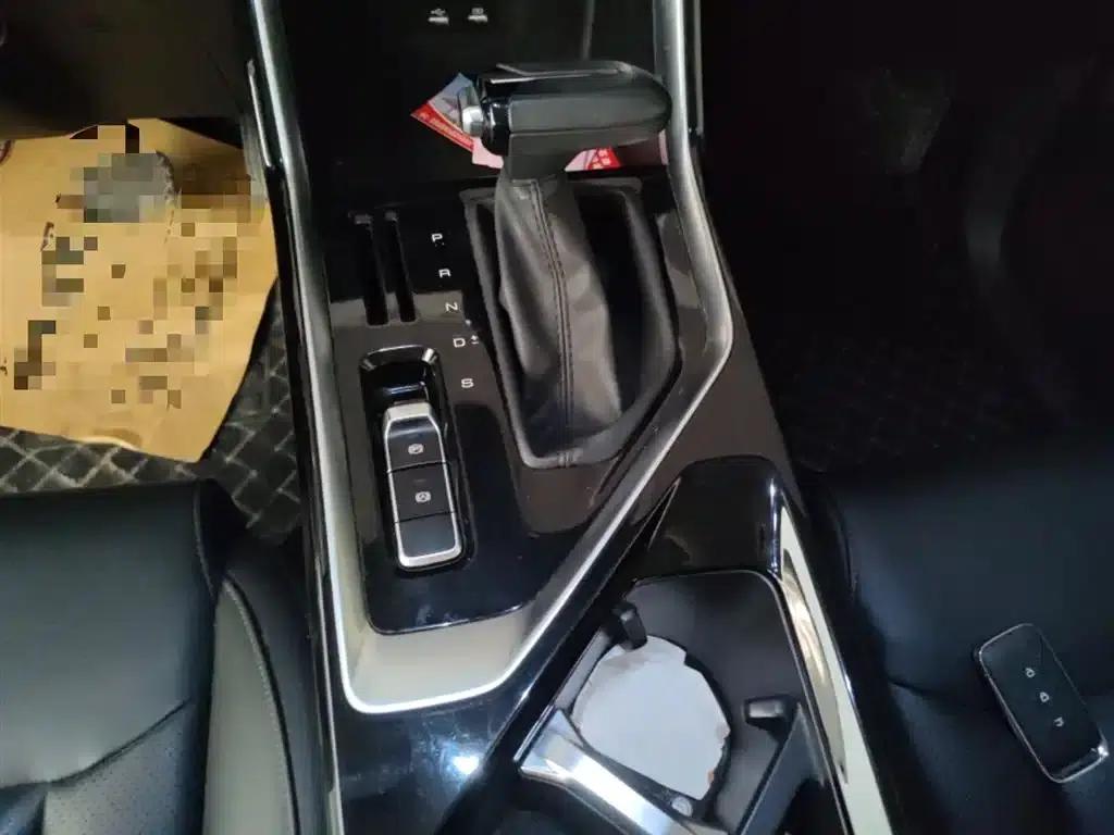 Wuling Xingchen 2021 1.5T CVT Star Edition — миниатюра 14
