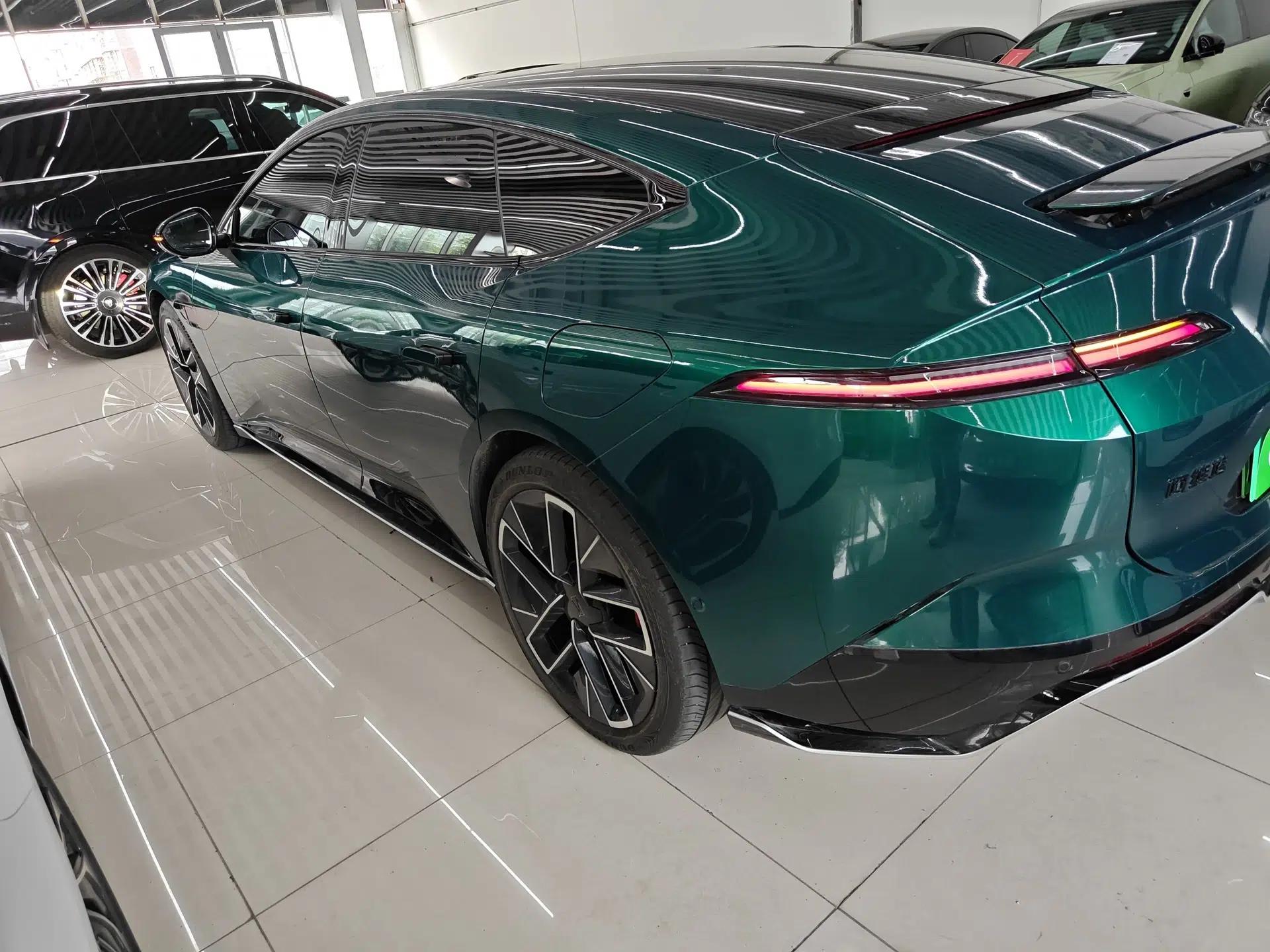 Avatr 12 2023 700 Three-Laser Rear-Wheel Drive Luxury Edition — миниатюра 4