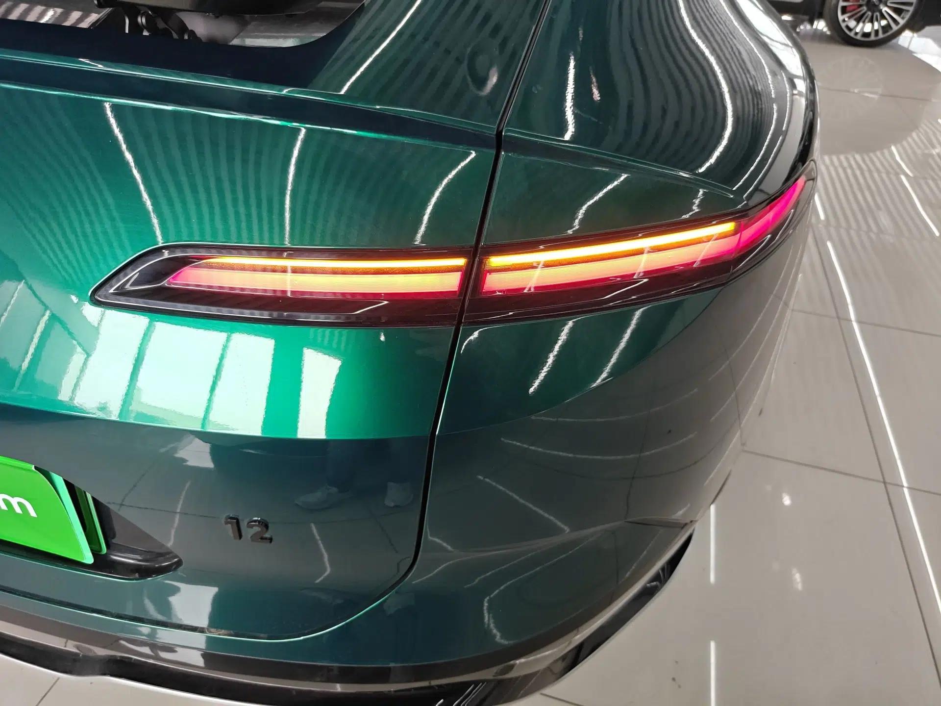 Avatr 12 2023 700 Three-Laser Rear-Wheel Drive Luxury Edition — миниатюра 7