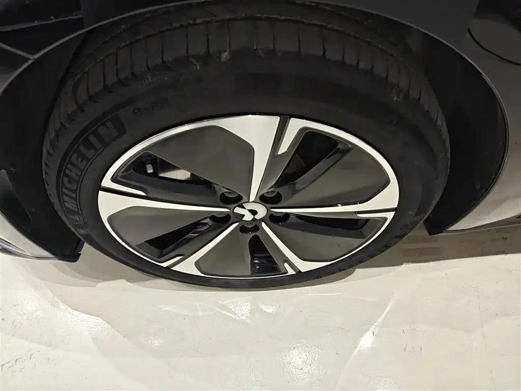 NIO ET5T 2024 Model 75kWh Touring — миниатюра 23