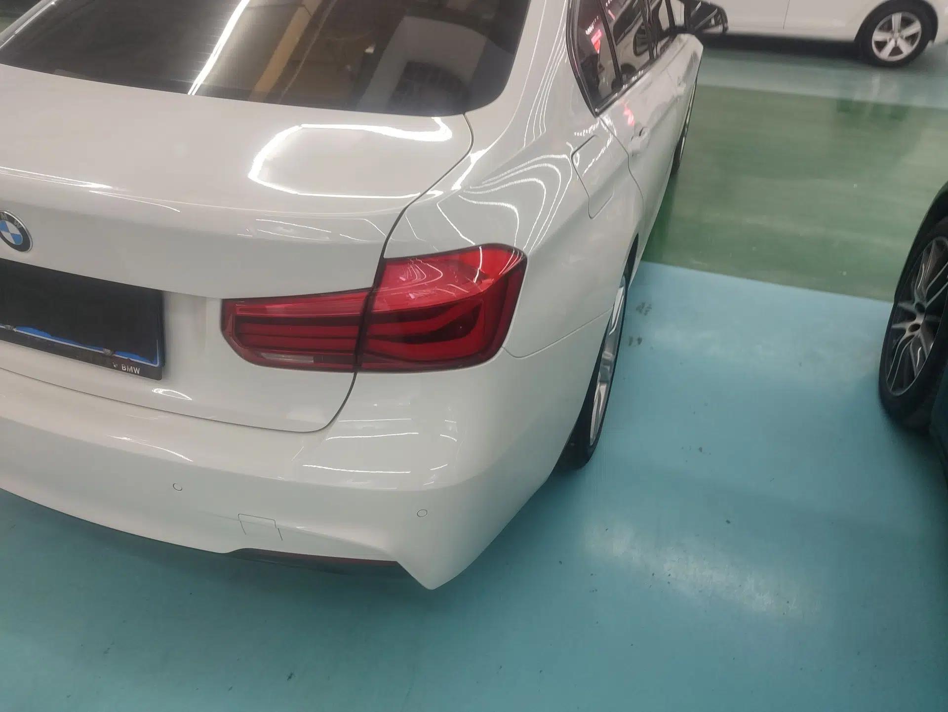 BMW 3 Series 2017 320i M Sport — миниатюра 7