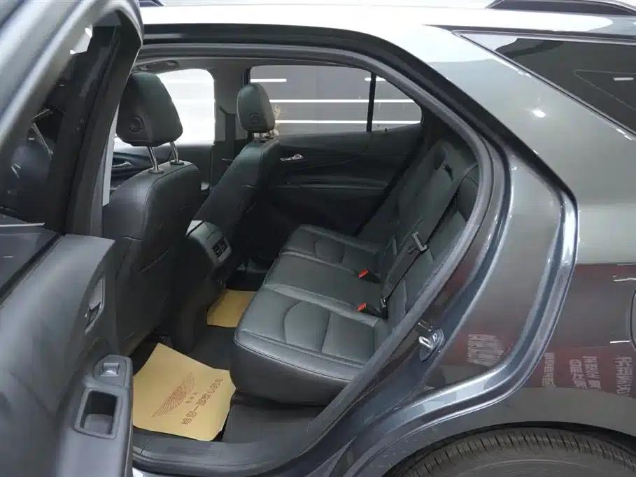 2018 Chevrolet Equinox 535T Automatic Edition — миниатюра 17