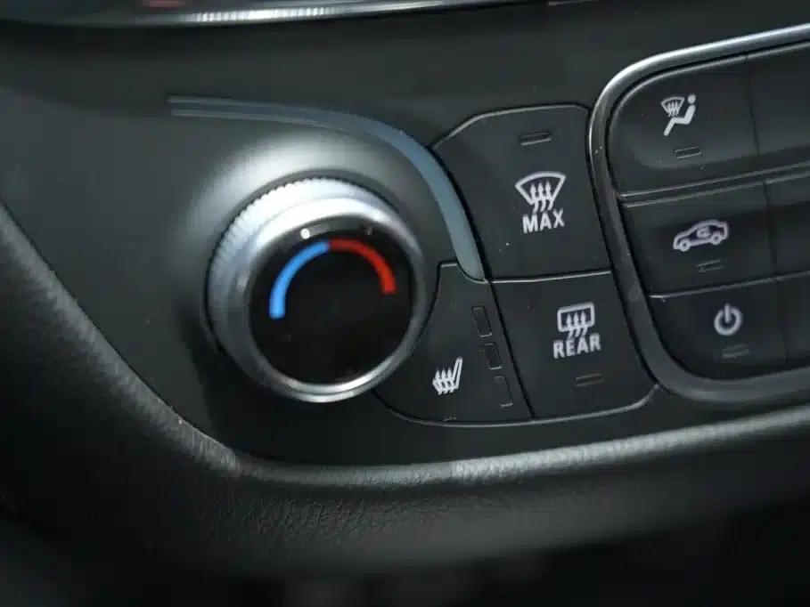 2018 Chevrolet Equinox 535T Automatic Edition — миниатюра 9