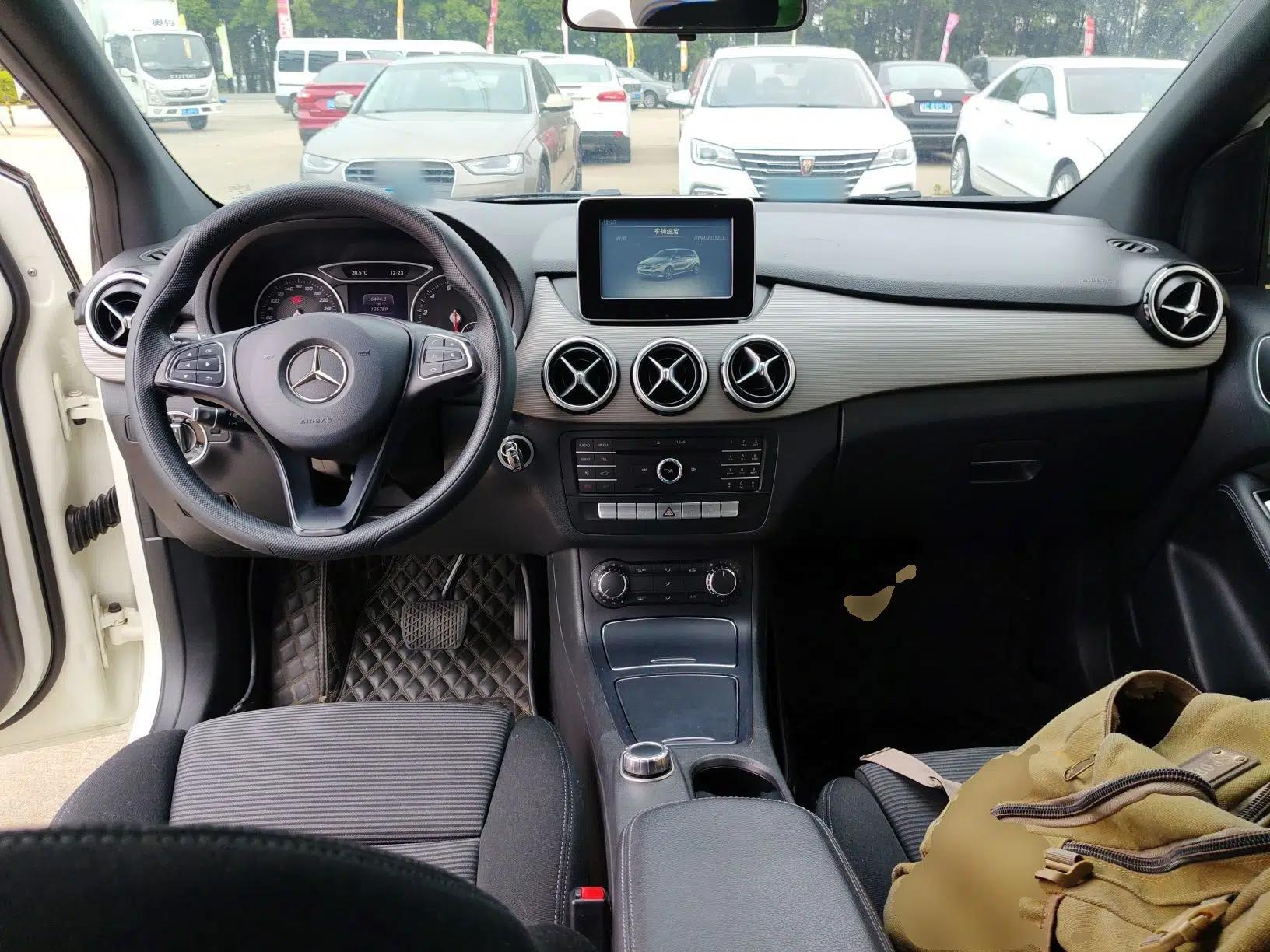 Mercedes-Benz B-Class 2016 B 180 — миниатюра 13