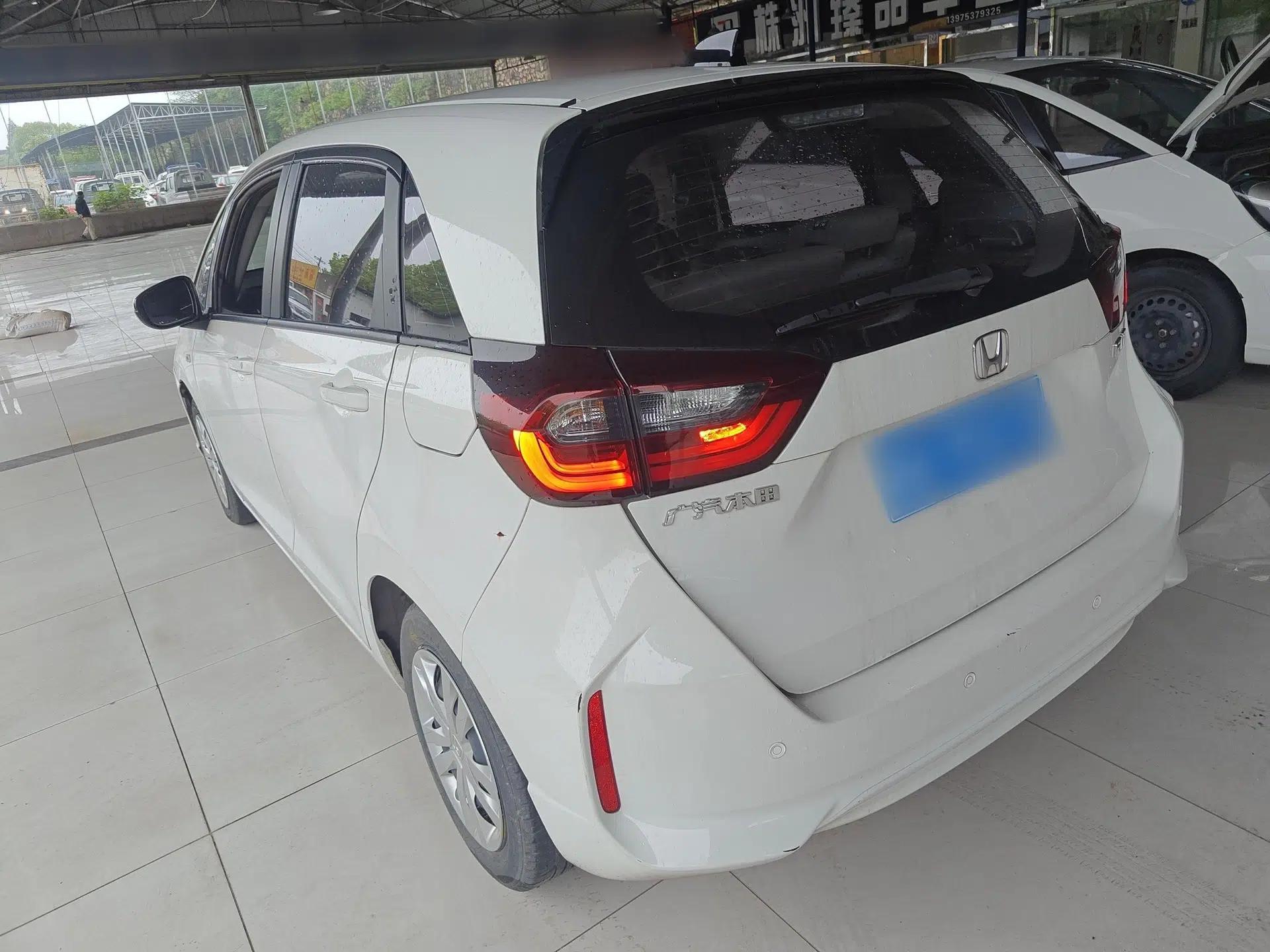 Honda Fit 2021 1.5L CVT Trend Edition — миниатюра 4