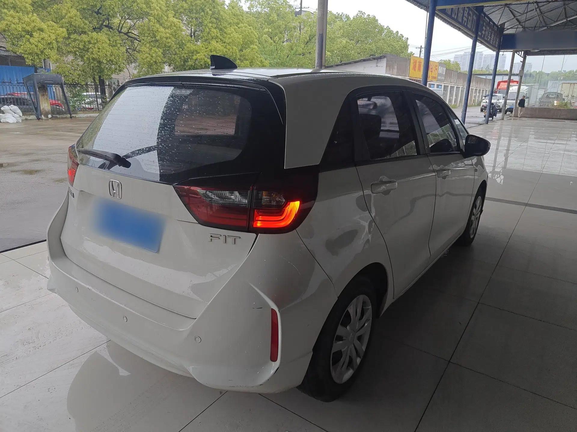 Honda Fit 2021 1.5L CVT Trend Edition — миниатюра 6