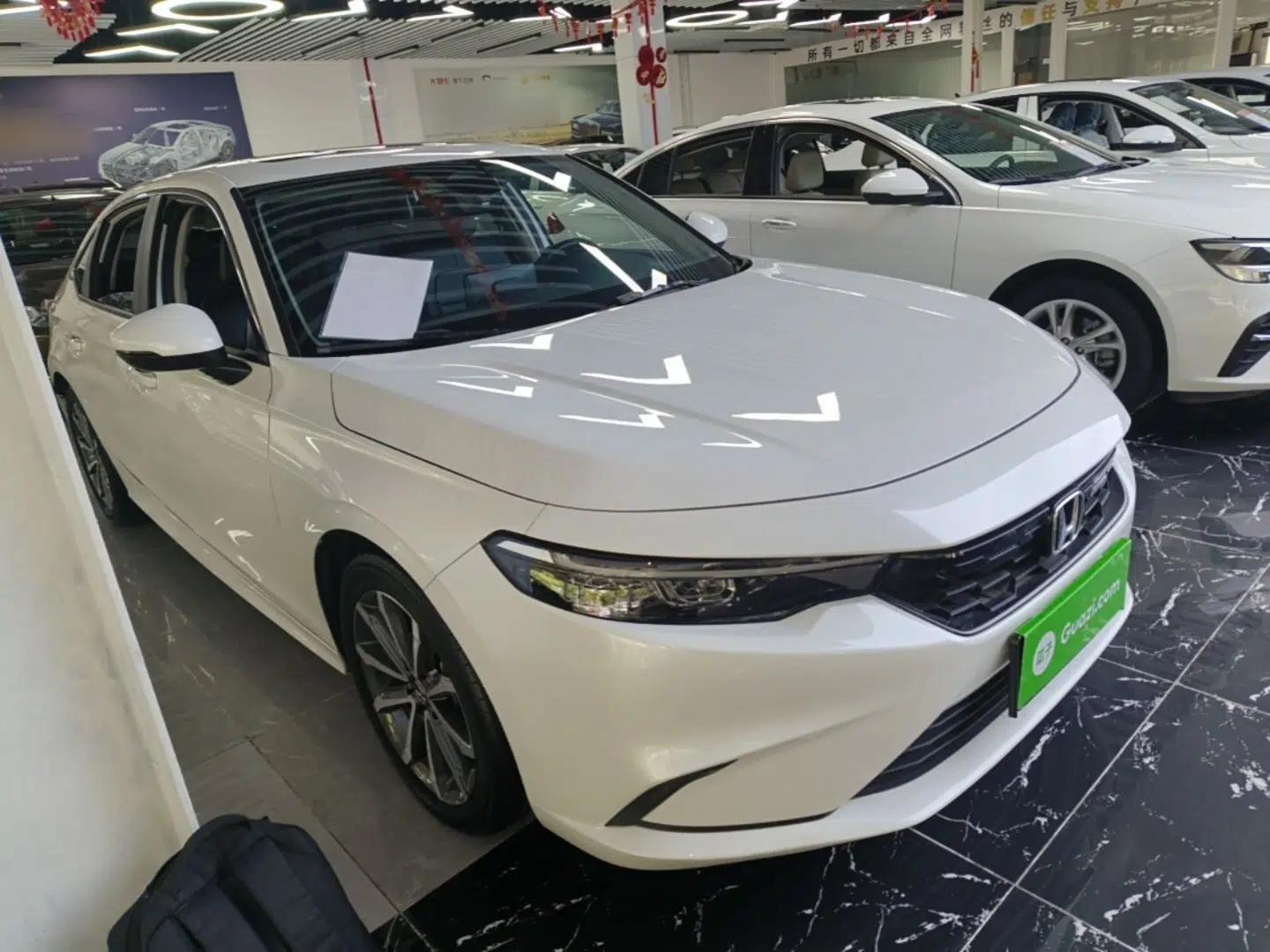 Honda Integra 2022 240TURBO CVT Luxury Edition — миниатюра 3