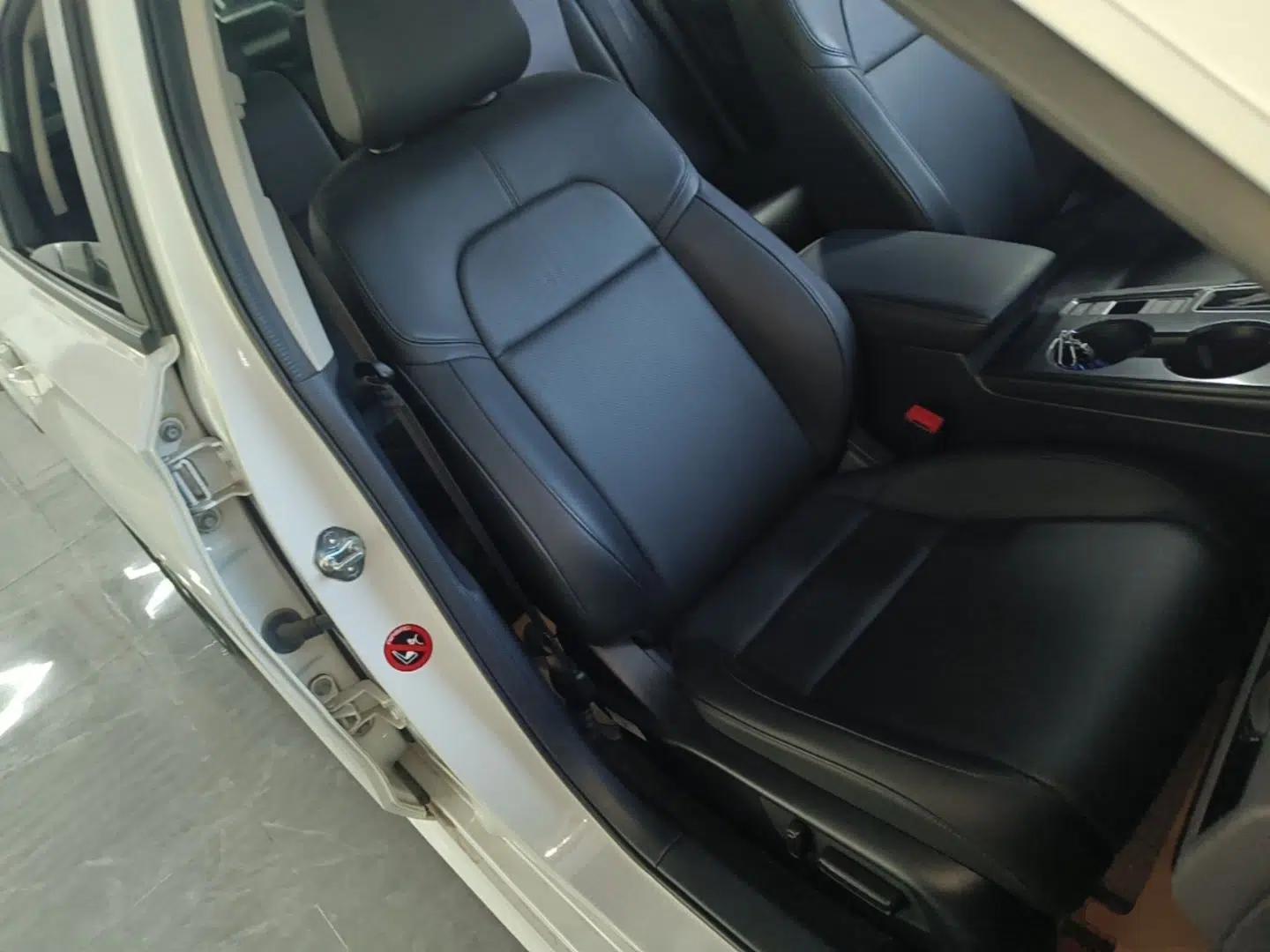 Honda Integra 2022 240TURBO CVT Luxury Edition — миниатюра 23