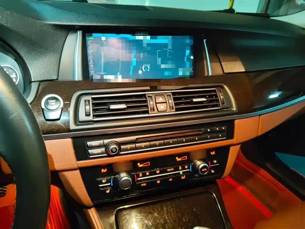 2014 BMW 5 Series 528Li Leading Edition — миниатюра 6