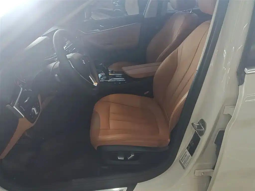 BMW 5 Series 2018 528Li Launch Special Edition — миниатюра 11