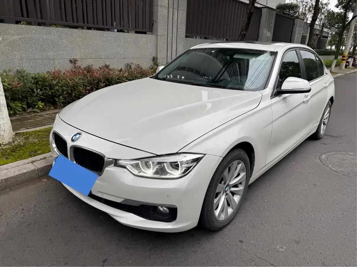 2017 BMW 3 Series 318Li Fashion Edition — миниатюра 1