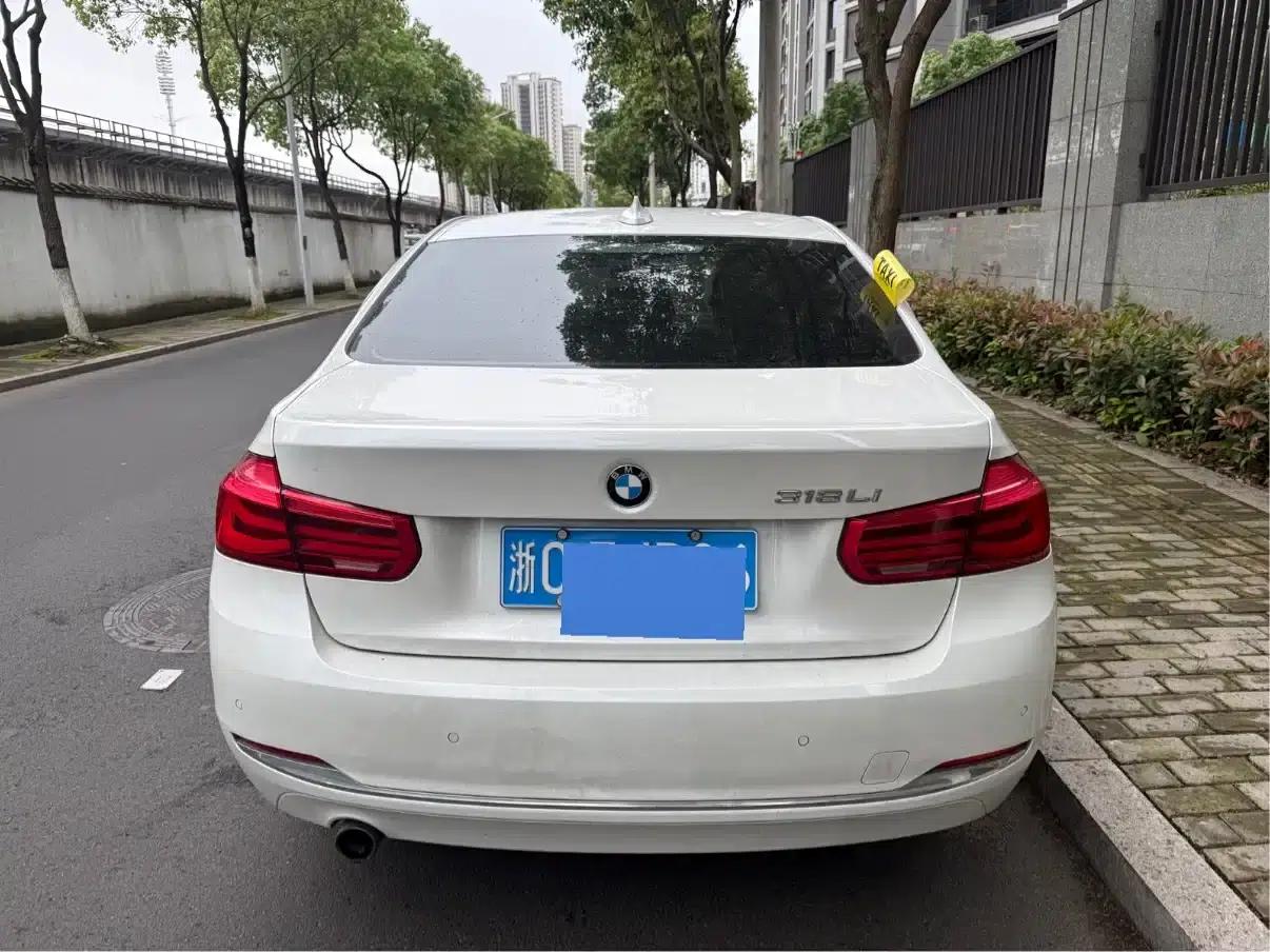 2017 BMW 3 Series 318Li Fashion Edition — миниатюра 3