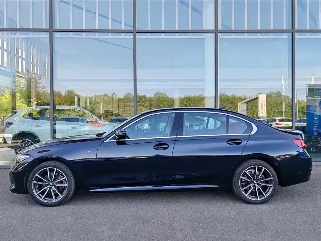 2025 BMW 3 Series 325Li M Sport Package — миниатюра 3