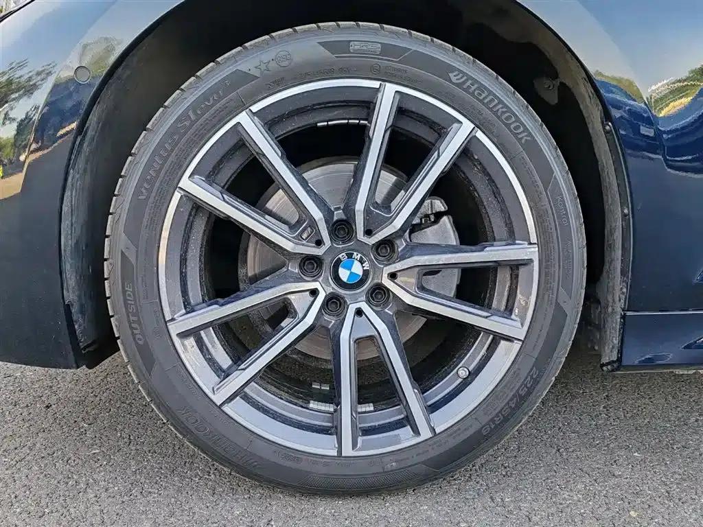 2025 BMW 3 Series 325Li M Sport Package — миниатюра 8