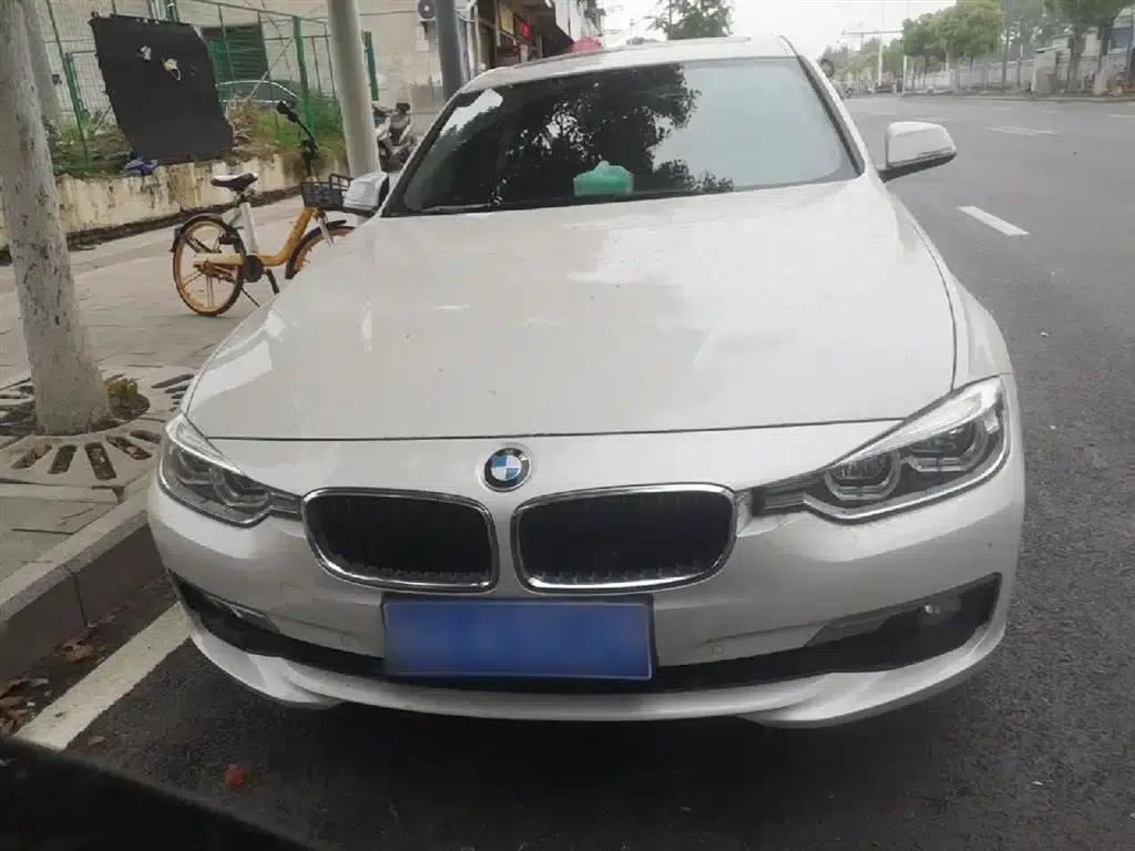 2017 BMW 3 Series 320Li Fashion Edition — миниатюра 3