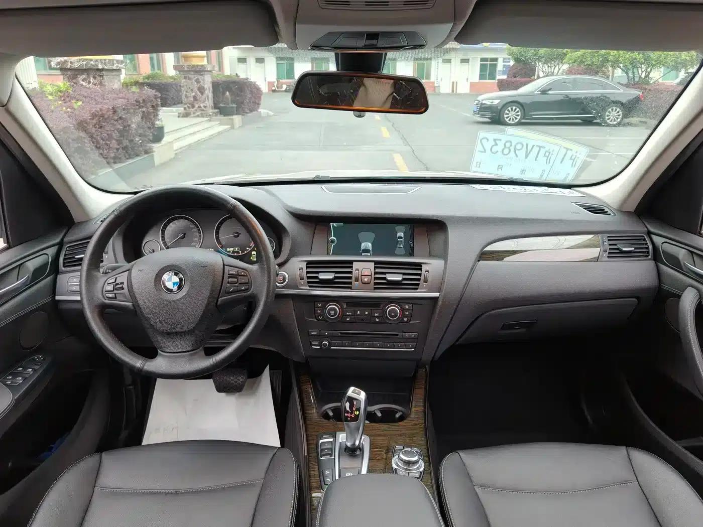 2012 BMW X3 Imported xDrive20i Luxury Model — миниатюра 16