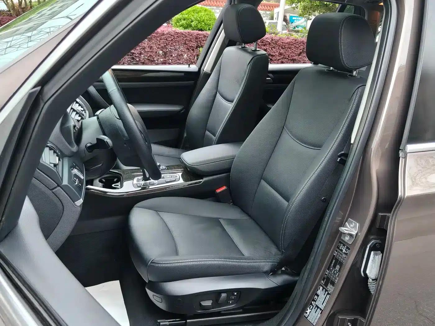 2012 BMW X3 Imported xDrive20i Luxury Model — миниатюра 23