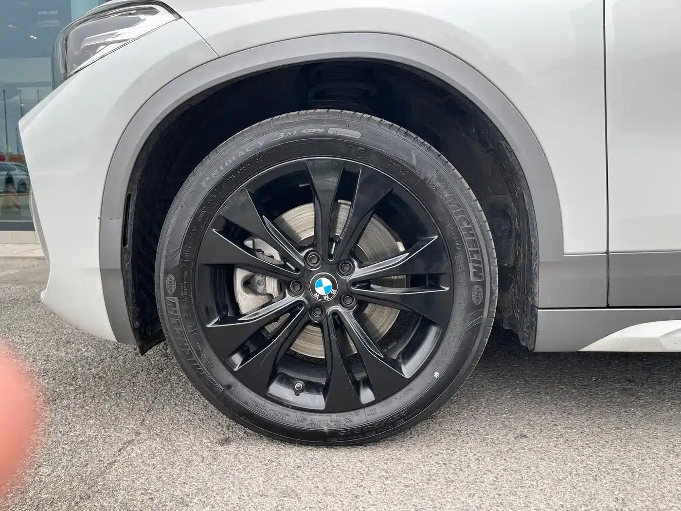 BMW X2 2023 sDrive25i M Sport Package — миниатюра 6