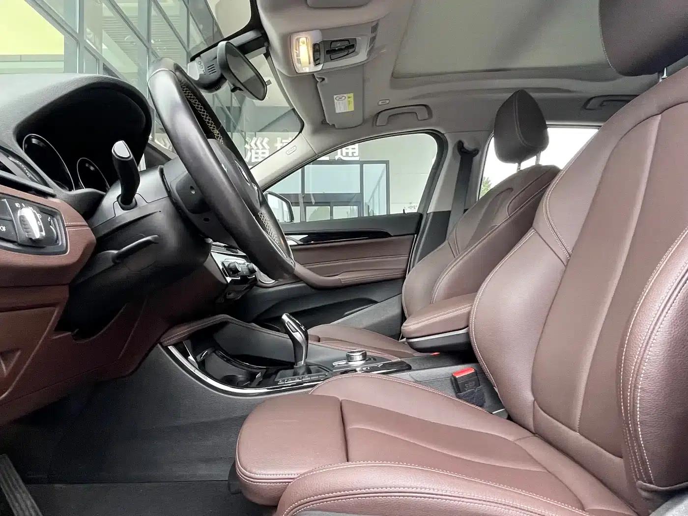 BMW X2 2023 sDrive25i M Sport Package — миниатюра 7