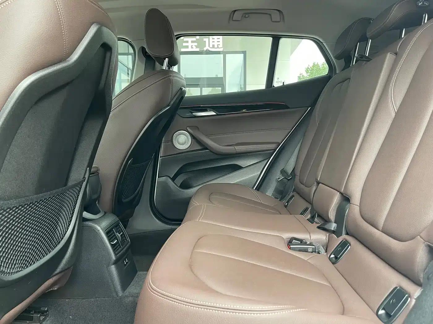 BMW X2 2023 sDrive25i M Sport Package — миниатюра 9