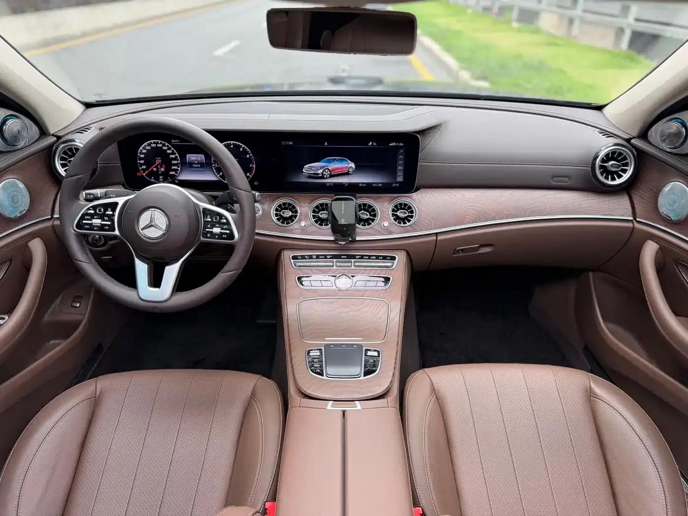 Mercedes-Benz E-Class 2020 Facelift E 300 L Fashion Model — миниатюра 8