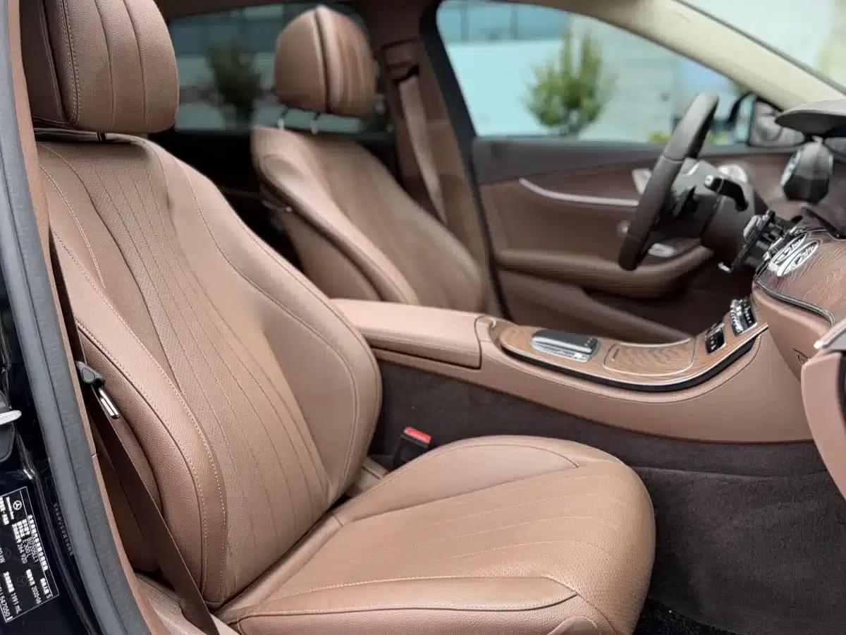 Mercedes-Benz E-Class 2020 Facelift E 300 L Fashion Model — миниатюра 9