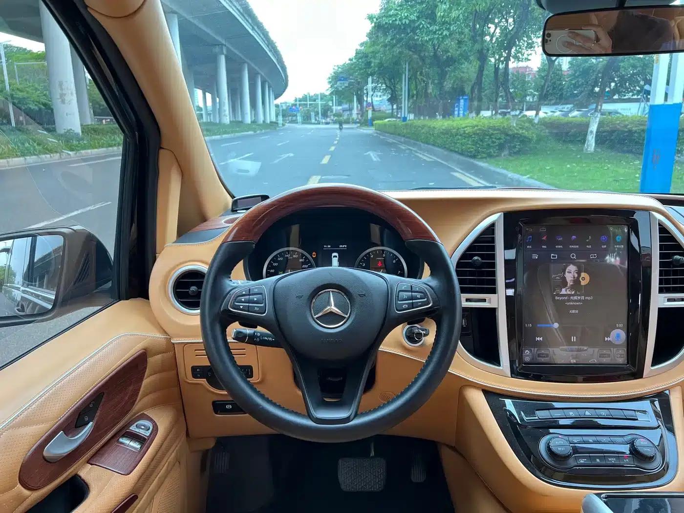 Vito 2020 2.0T Elite Edition 7-seater — миниатюра 6