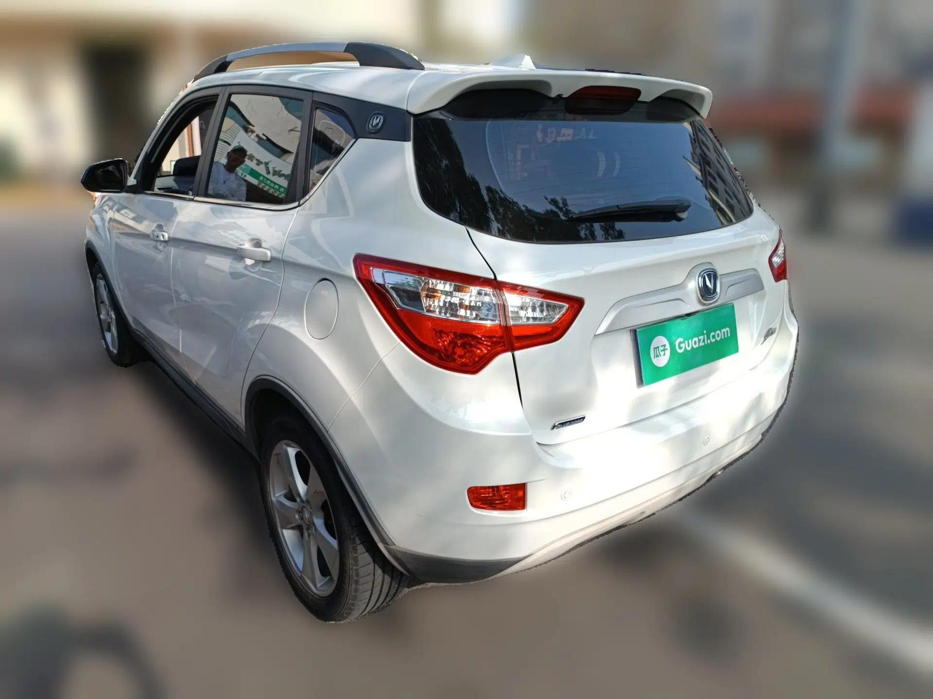 CHANGAN CS35 2016 1.6L Automatic Prestige Model China V Standard — миниатюра 4