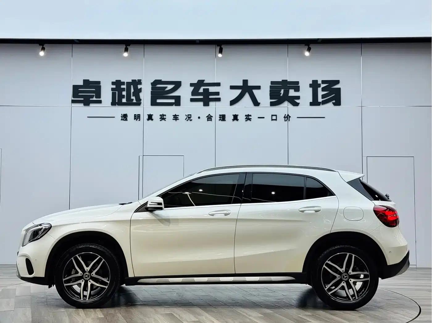 2017 Mercedes-Benz GLA 200 Fashion Edition — миниатюра 4