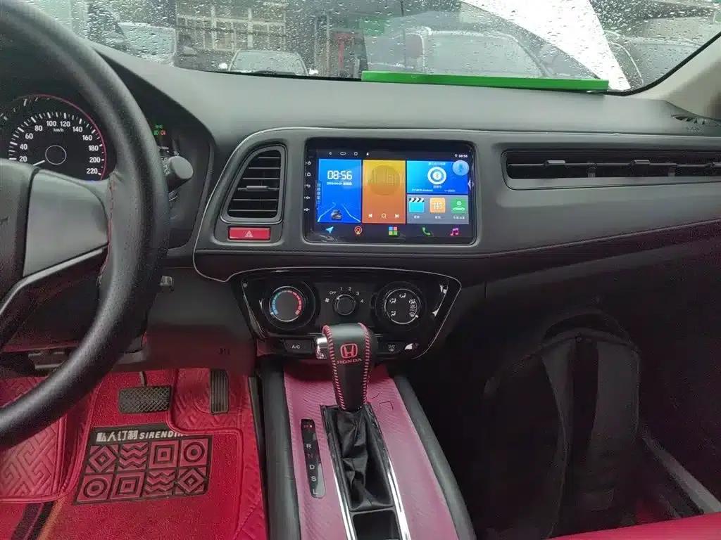 Vezel 2017 1.5L CVT 2WD Comfort Model — миниатюра 13