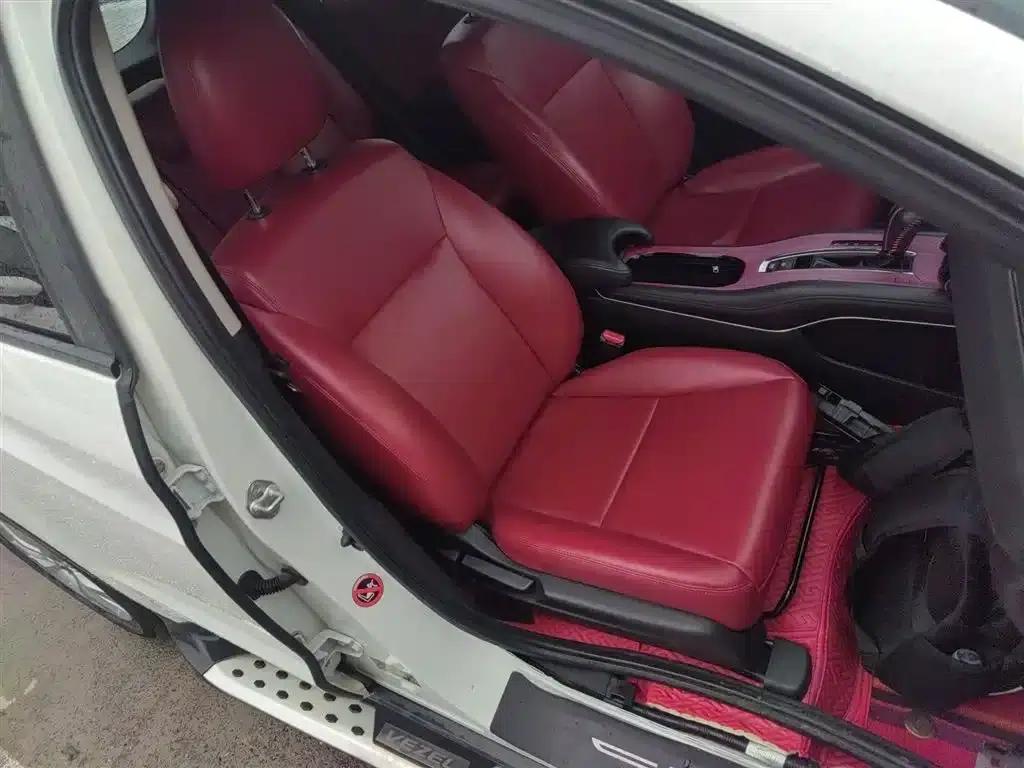 Vezel 2017 1.5L CVT 2WD Comfort Model — миниатюра 25