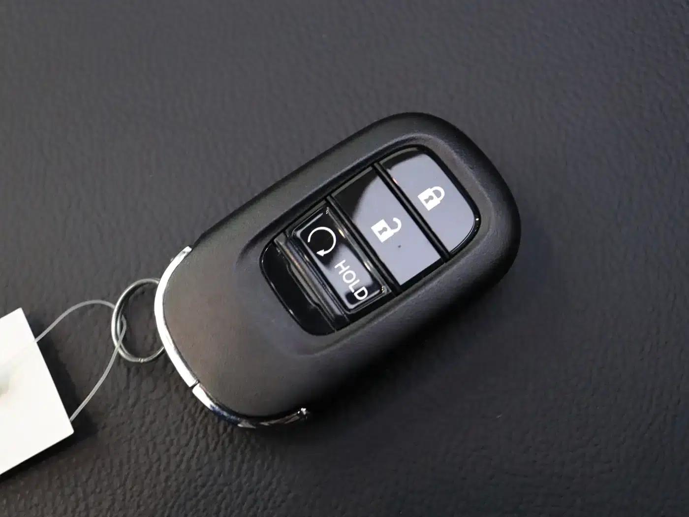 2023 Honda CR-V 240TURBO 2WD Luxury Edition 5-seater — миниатюра 11